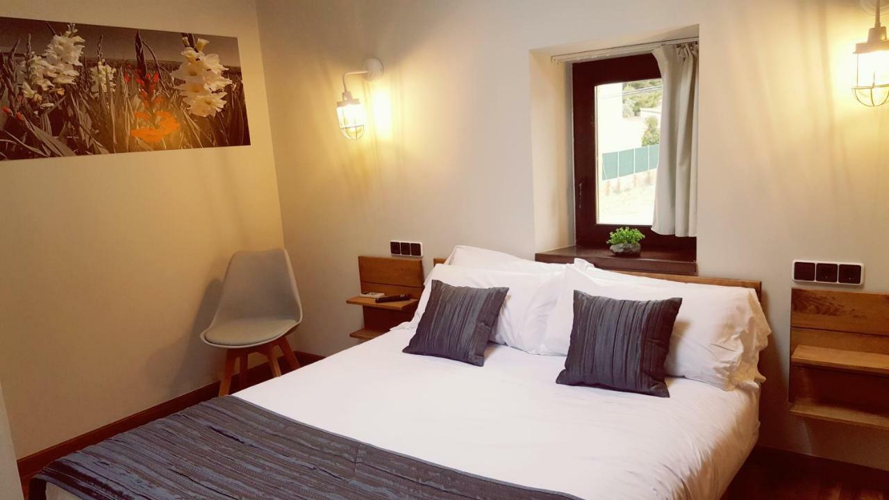 Hotel Priorat Boutique Llorenc del Penedes Esterno foto